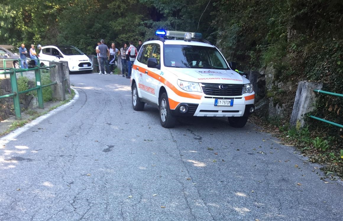 Incidente in bicicletta, grave uomo di 61 anni