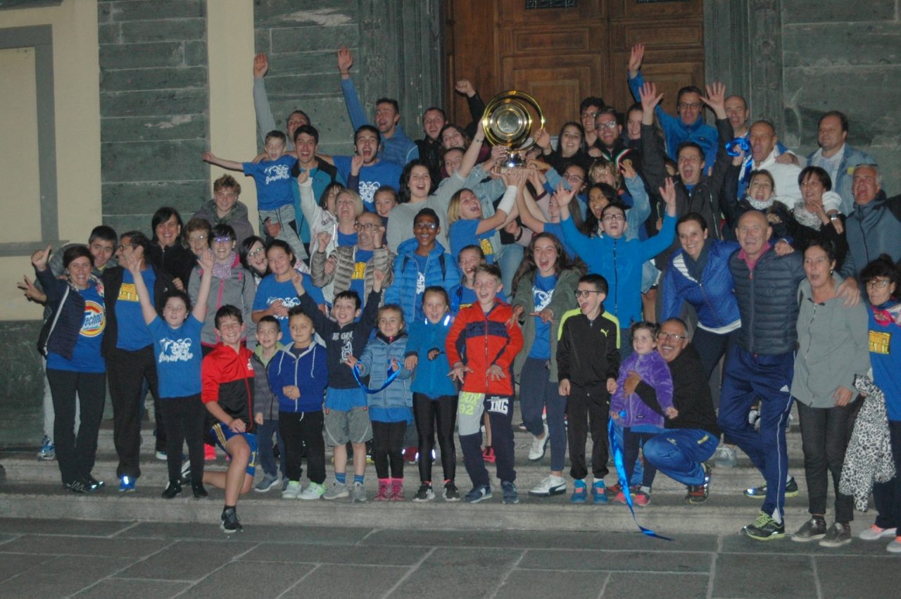 Stupefacente palio dell’oratorio