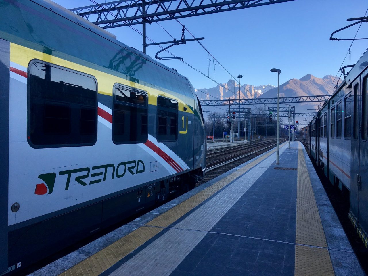 Aumenta il costo dei biglietti per i treni Trenord