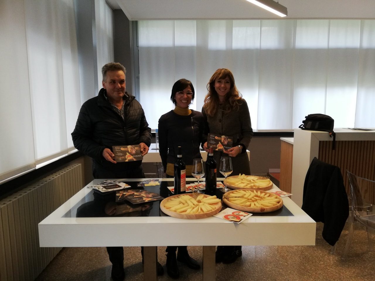 Il consorzio formaggi lancia la sfida al mercato