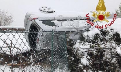 Incidente sulla Sp5: auto verso Garzeno finisce fuori strada