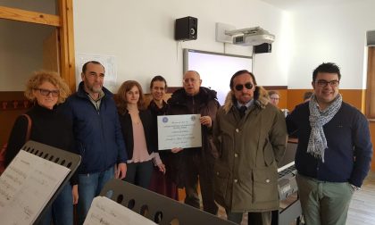 Donazione di Cavalieri e Lions Club per la scuola