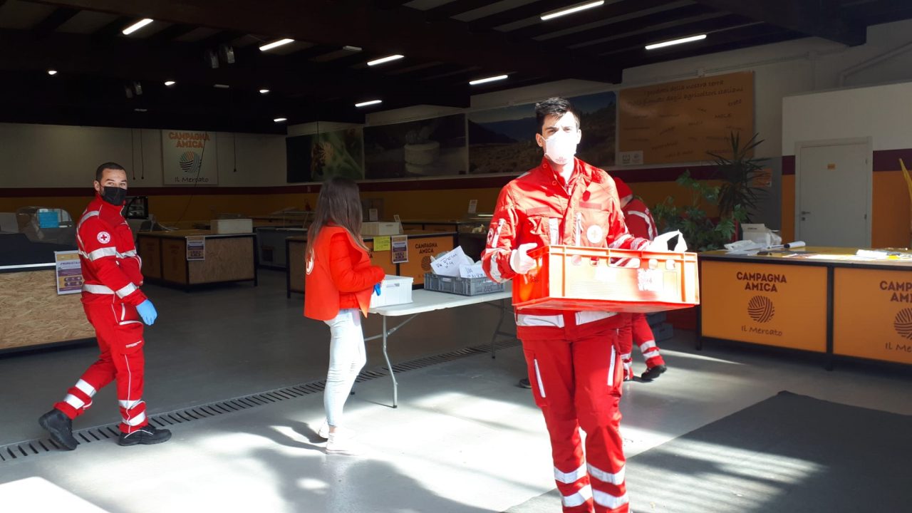 I prodotti di Campagna Amica a domicilio con la Croce Rossa: “Grazie!”