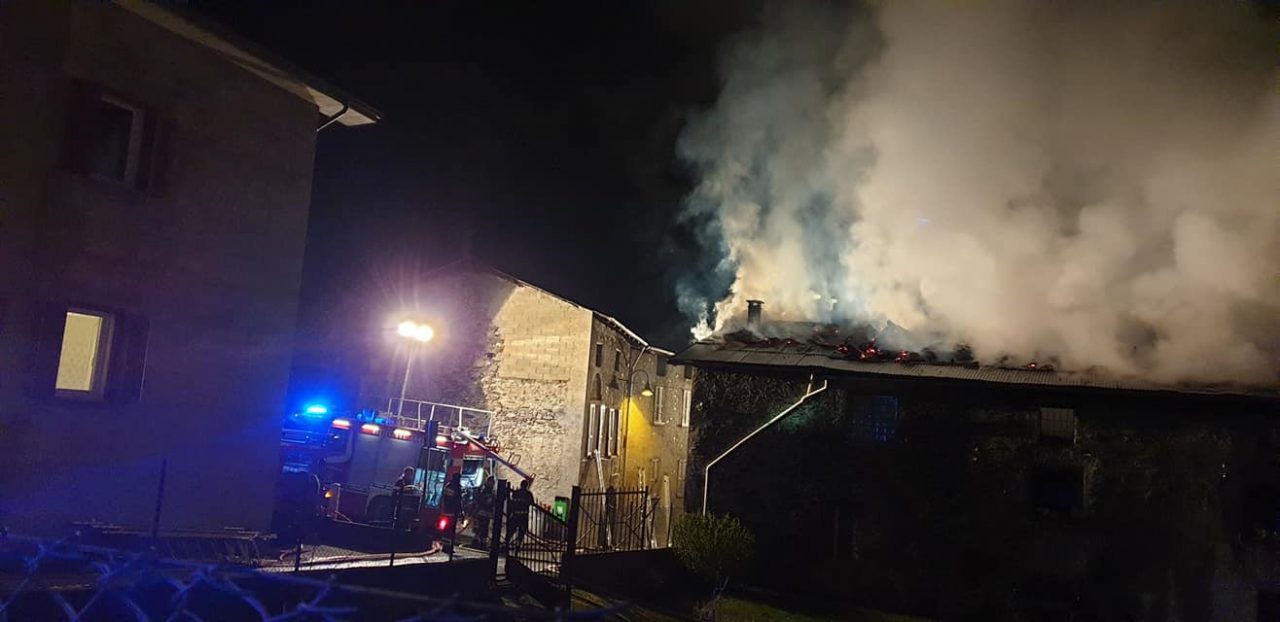L’incendio genera la catena solidale