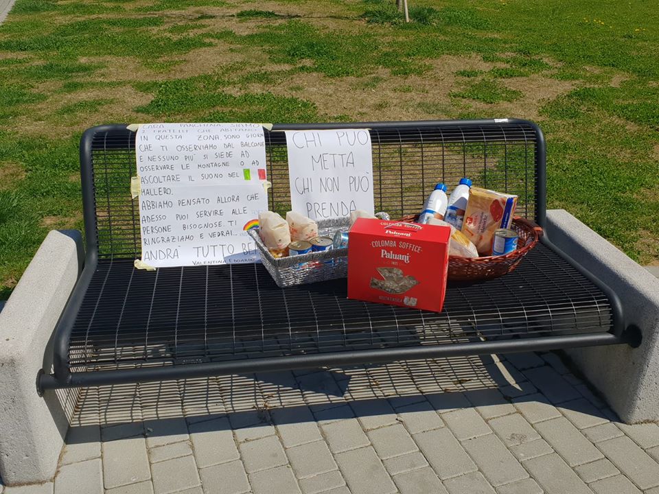 Panchine della solidarietà, bellissima iniziativa a Sondrio