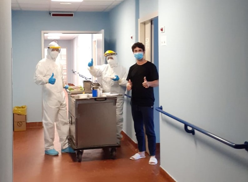 Panettoni e bisciole in dono all’Ospedale Morelli