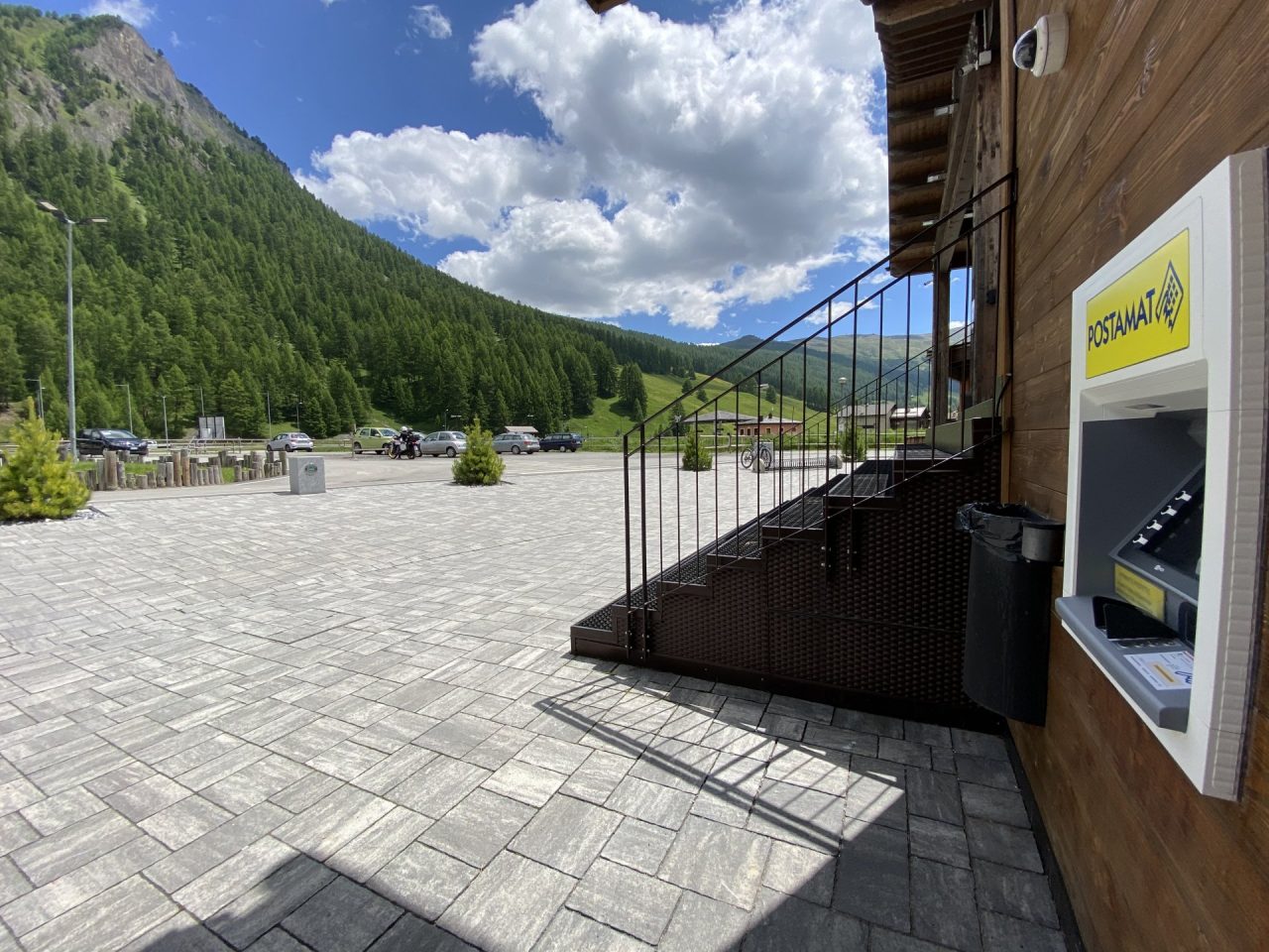 A Livigno da domani in funzione il nuovo Atm Postamat