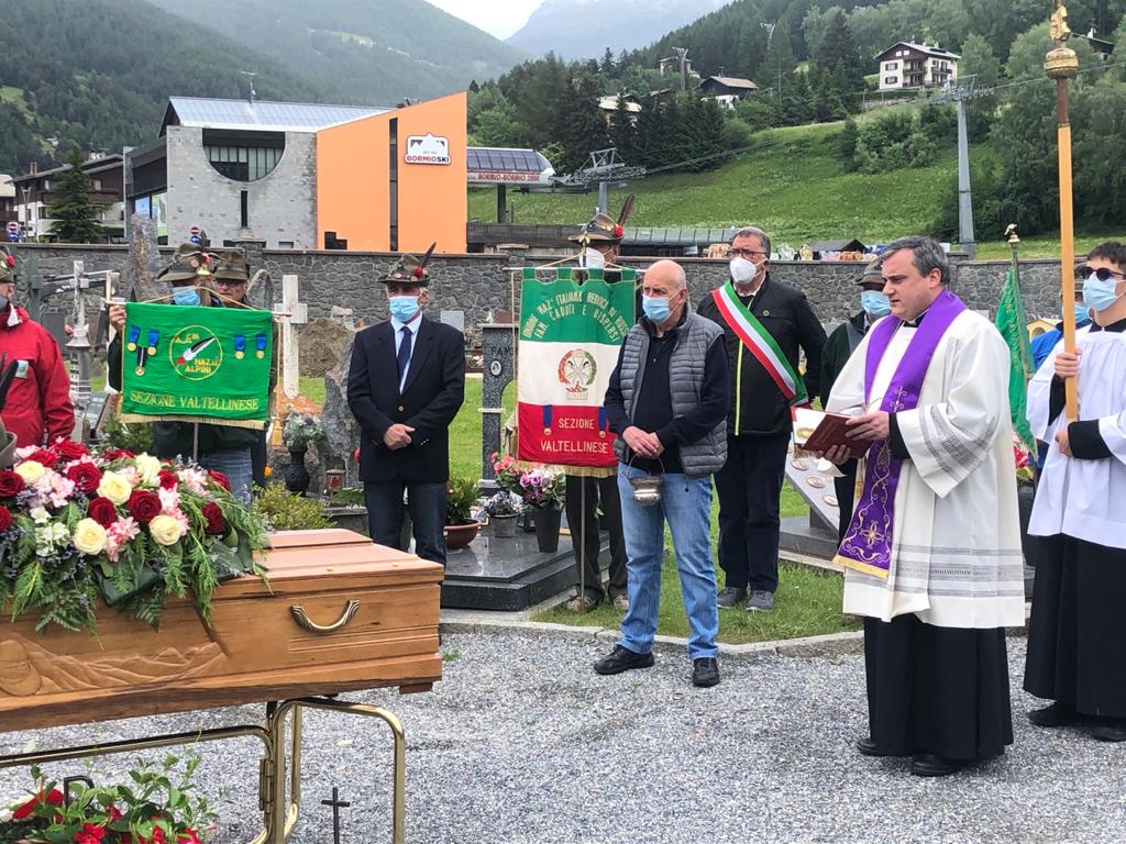 L’ultimo saluto al reduce Pietro Compagnoni