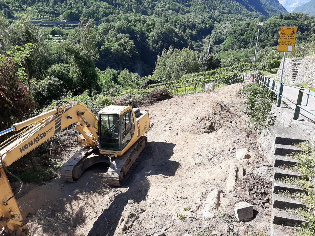 Ponchiera: avviati i lavori per il nuovo parcheggio