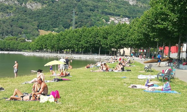 Sporcizia e rifiuti: il sindaco vieta i barbecue sul lago