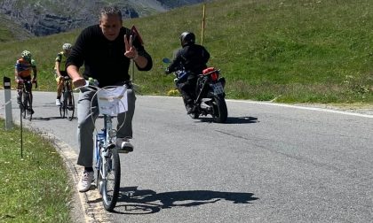 Con la Graziella fino allo Stelvio per beneficenza