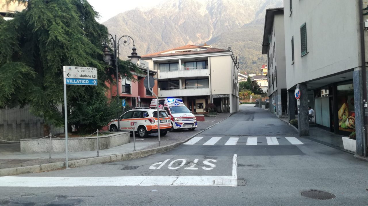 Accoltellamento in strada a Colico, un ferito grave