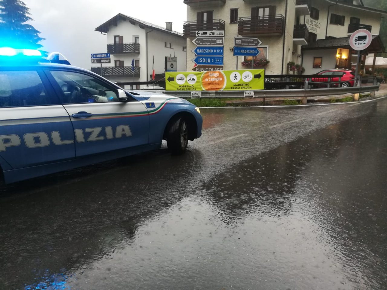 Maltempo: chiusa la Strada Provinciale 1, da Campodolcino a Isola