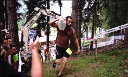 Un sacco di cemento in spalla e via: in 120 al via per la "Magut Race" VIDEO