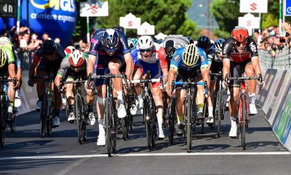 Giro d'Italia Under 23, volata di gruppo a Colico: vince Jordi Meuus