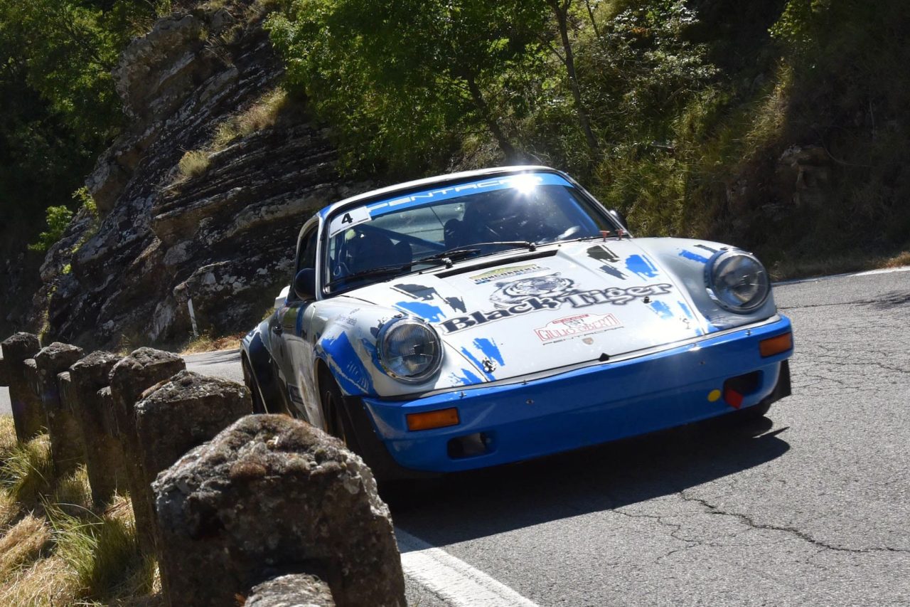 Da Zanche e Pentacar tornano in azione al Rallye Elba su Porsche