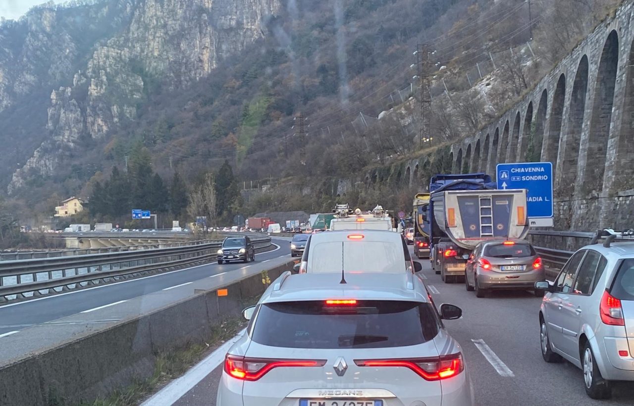 Incidente sulla 36, uscita obbligatoria a Abbadia
