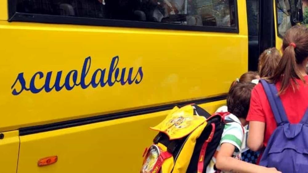 Scuola e trasporto pubblico, più mezzi per gli studenti delle superiori