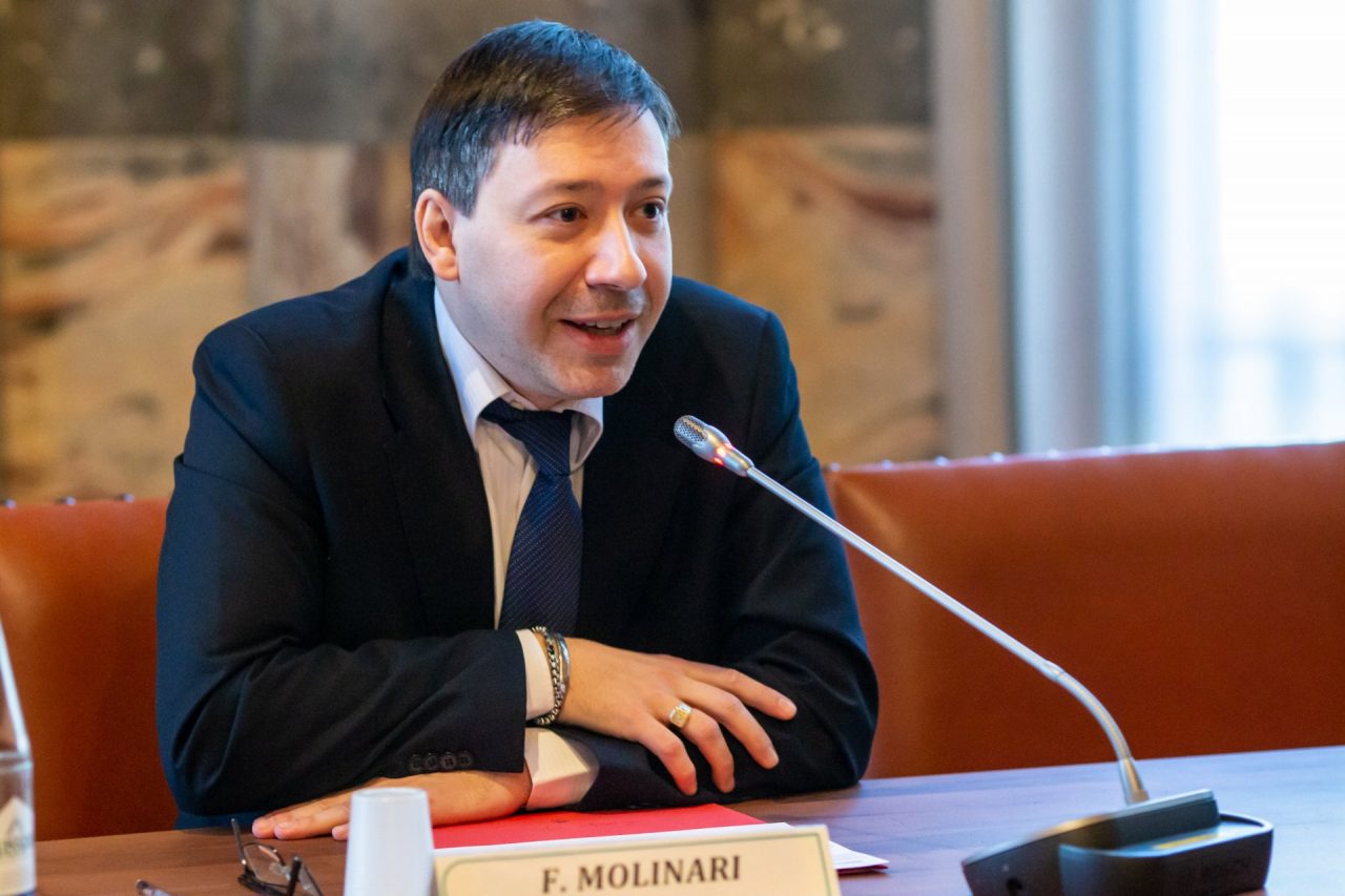 Classi pollaio, Molinari: “Farò la mia parte affinché la situazione si risolva”