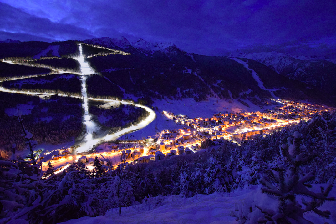 Domani manifesta anche Aprica. E alla sera una fiaccolata al Baradello