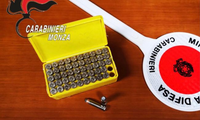 Incredibile in Brianza: bambino va a scuola con colpi di pistola