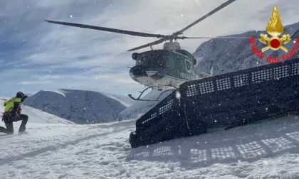 Escursionisti travolti da valanga: le immagini dei Vigili del Fuoco di Sondrio in Abruzzo