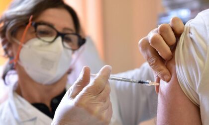 Vaccino anti Covid: terza dose dal 20 settembre, la Lombardia è pronta