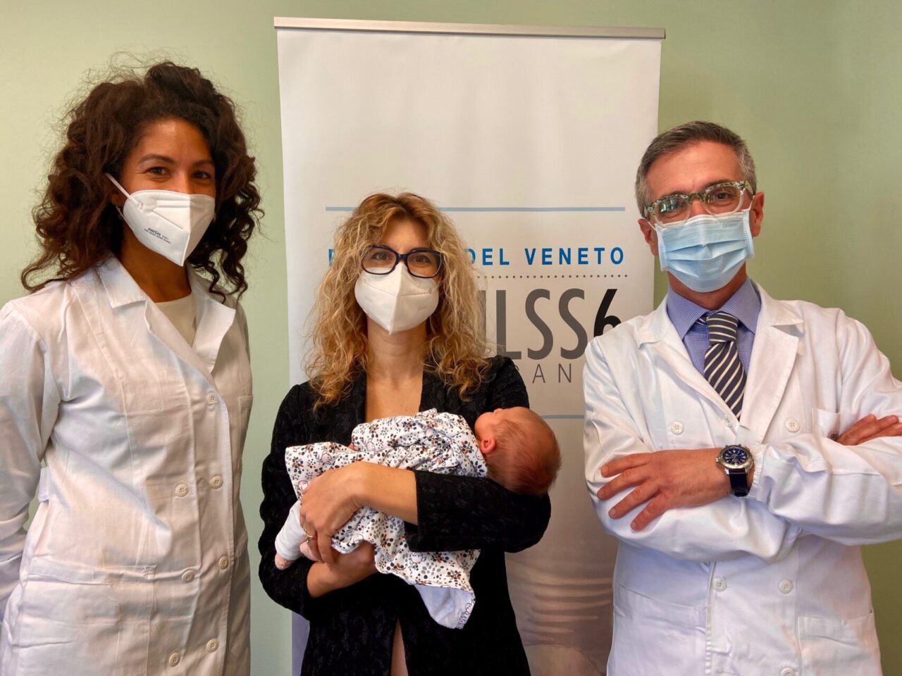 Nate due bambine immuni al covid