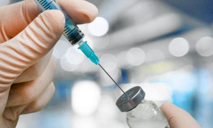 Campagna vaccinale massiva: quasi duemila prime dosi agli over 70