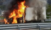 Paura a Piantedo, le foto del furgone in fiamme