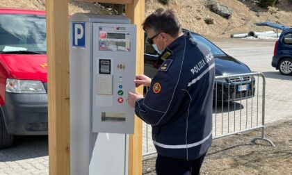 Valfurva, scatta il pagamento nel parcheggio la Fonte