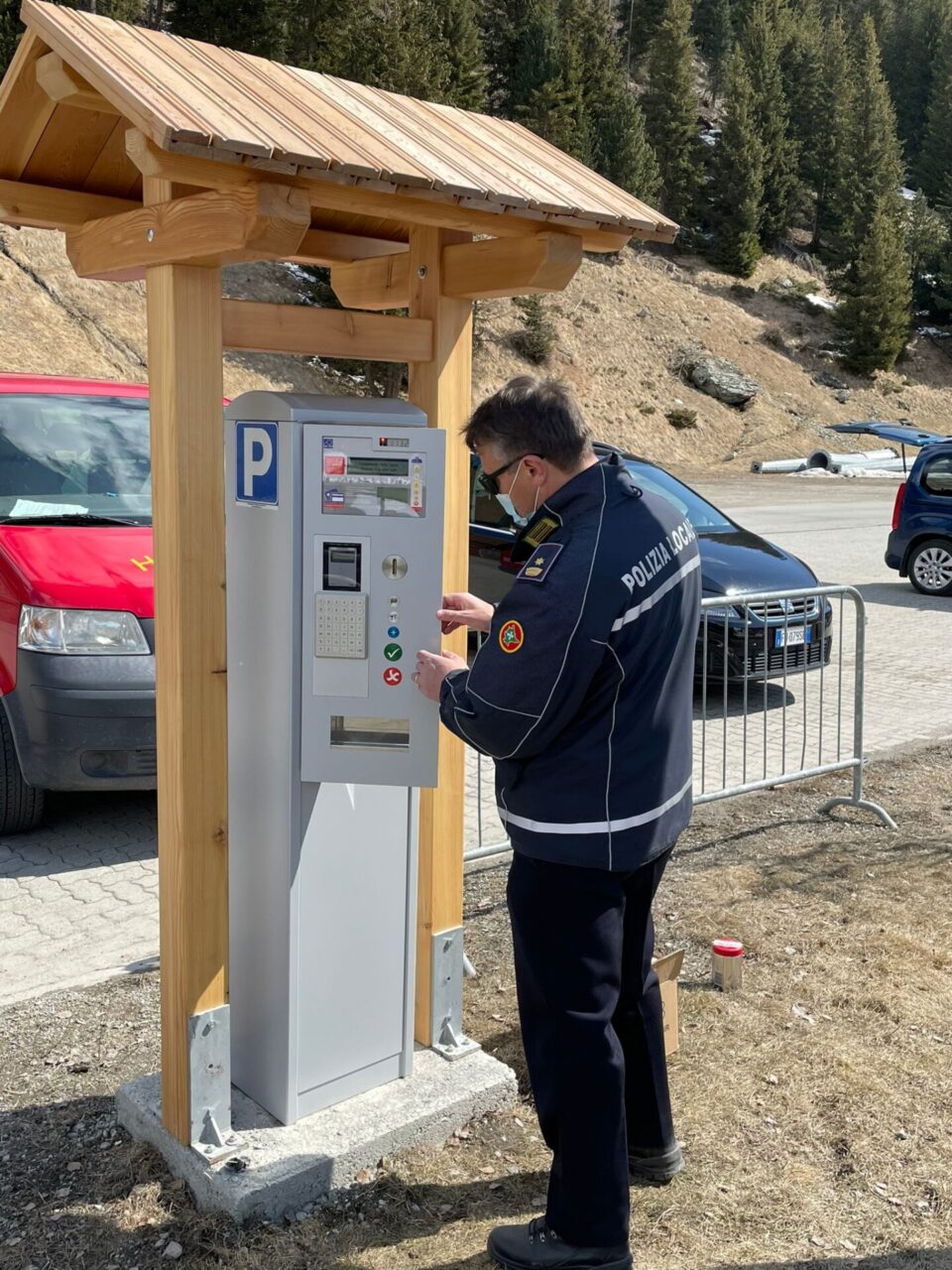 Valfurva, scatta il pagamento nel parcheggio la Fonte