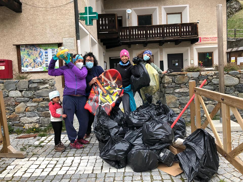 PuliAmo Valfurva, in 200 per un lavoro eccelso