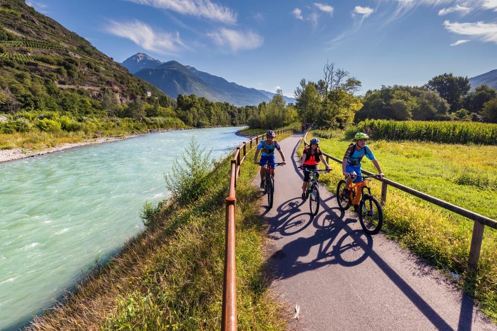 Sentiero Valtellina, no al transito non autorizzato
