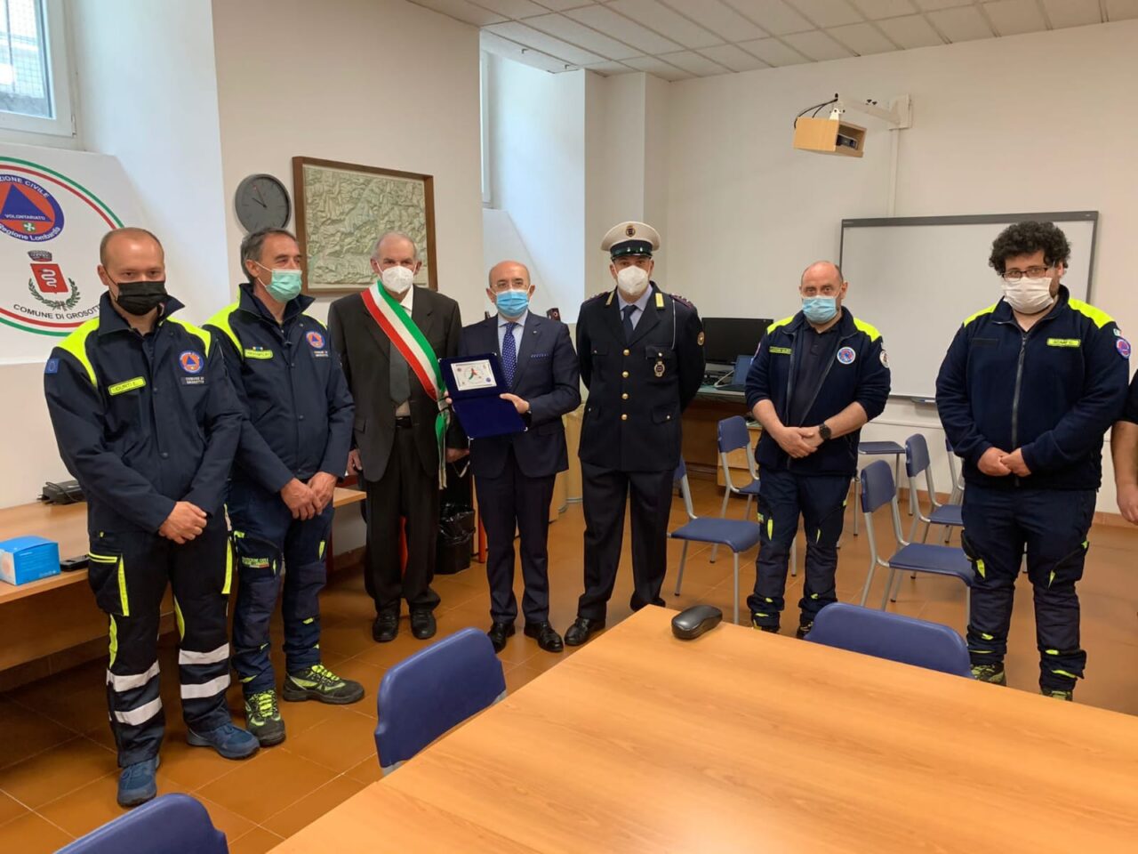 Prefetto in visita ai volontari della Protezione civile