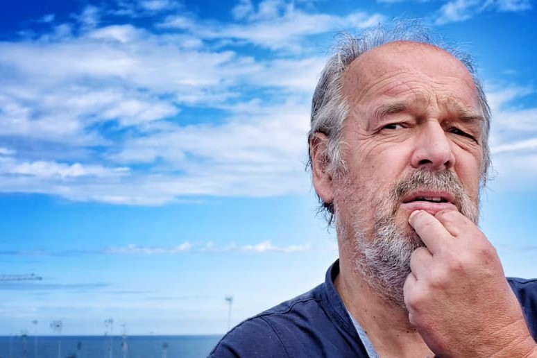 Hans Hermans a Tirano per la prima tappa del “Viaggio della convalescenza”