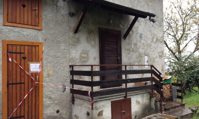 Anziana morta dopo una caduta, badante condannata e nipote assolto