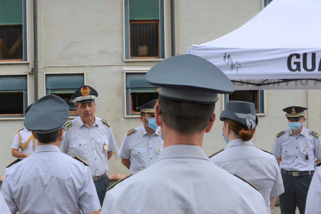 Guardia di Finanza, il Generale Carrarini in visita in Valtellina