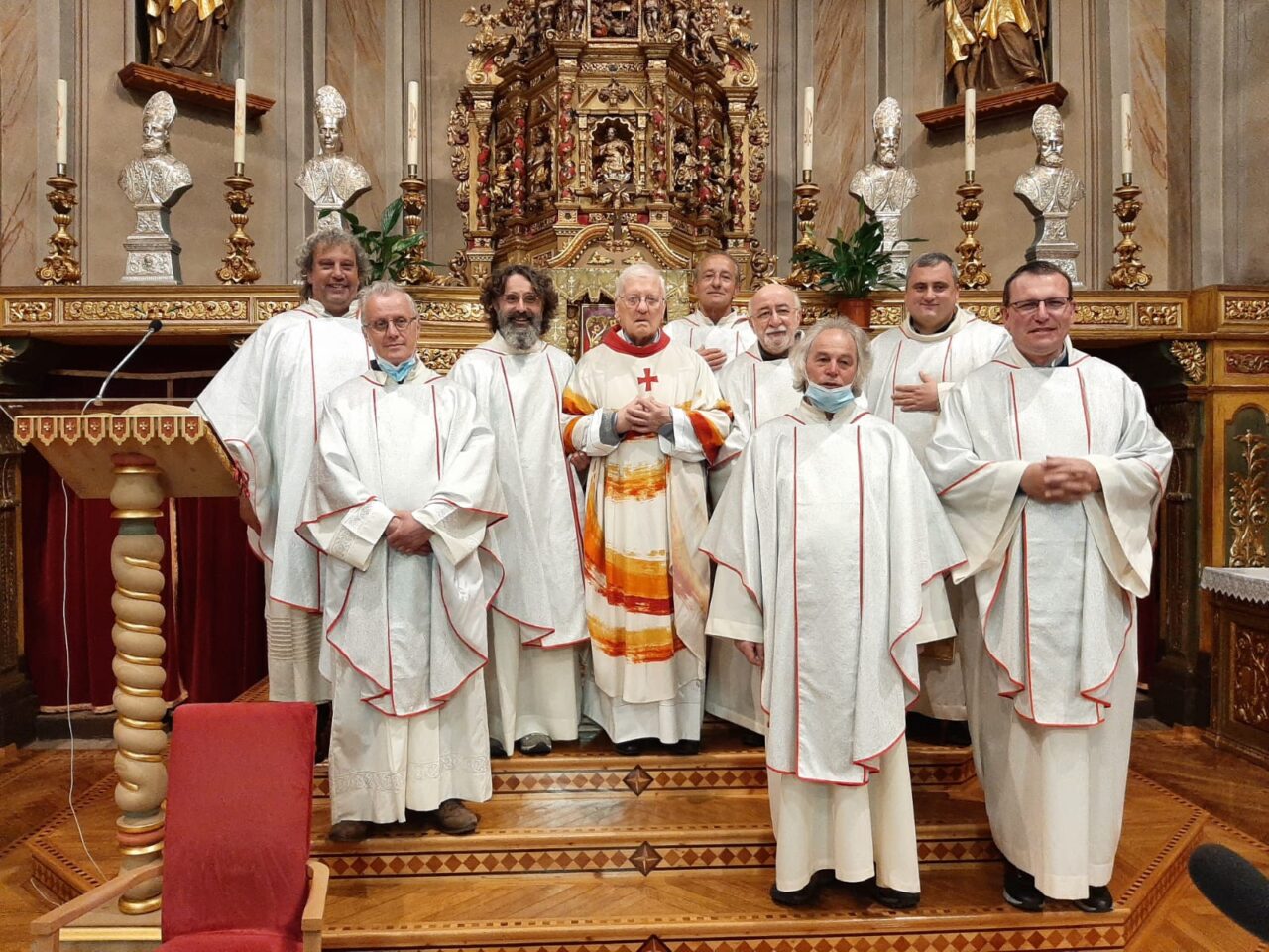 Il paese ha celebrato i suoi anziani