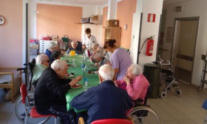 Casa di riposo, gli ospiti insieme agli Amici del furmentun