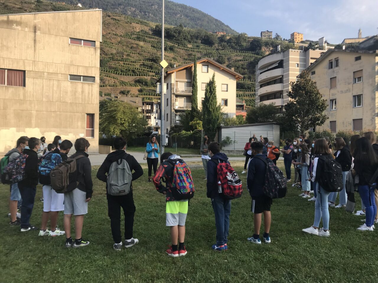 Alla Torelli l’anno scolastico inizia con una protesta contro le classi pollaio