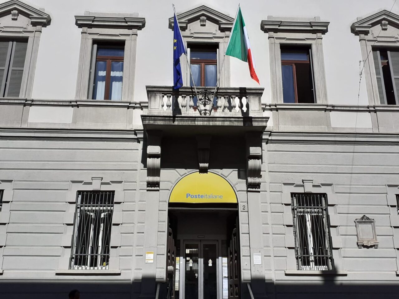 Poste Italiane: continuano le selezioni per consulenti finanziari