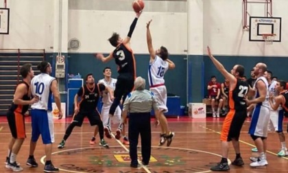 Campionato open di basket CSI: derby a Cosio Valtellino