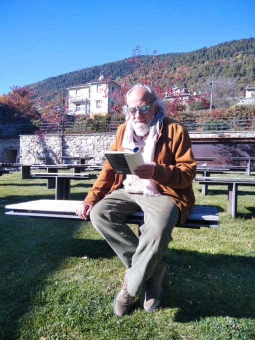 “Valtellina. Autunno”, breve testo di Pini esalta la stagione dei colori