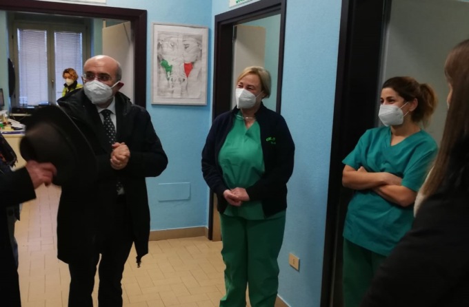 Il prefetto al Morelli per ringraziare gli operatori che lottano contro il Covid-19