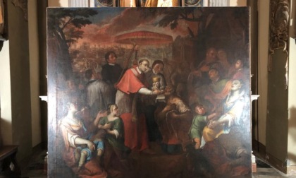 Il quadro di San Carlo è stato restaurato