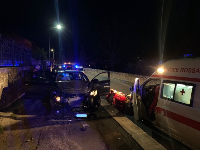 Tamponamento lungo la SS340, quattro persone in ospedale