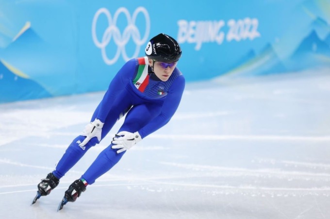 Olimpiadi Pechino 2022: per Arianna Fontana caduta e squalifica nella finale 1000 metri