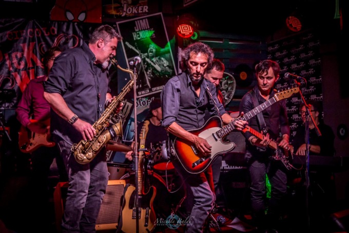 Serata tributo al rock, chi vuole può donare