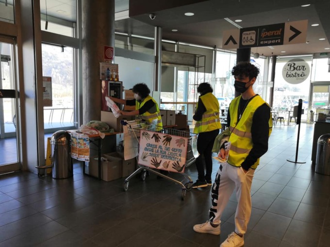 Partiti i camion per i profughi ucraini